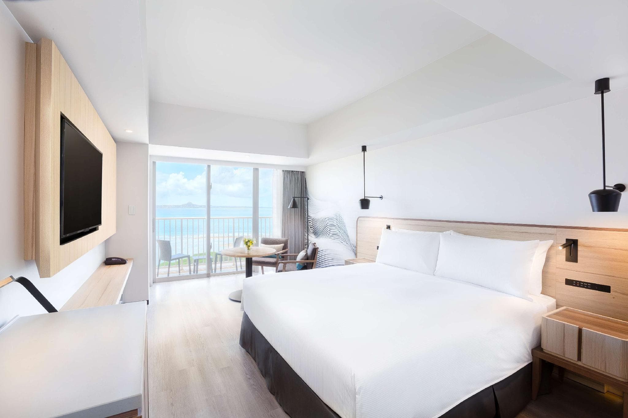 Hilton Okinawa Sesoko Resort photo 2