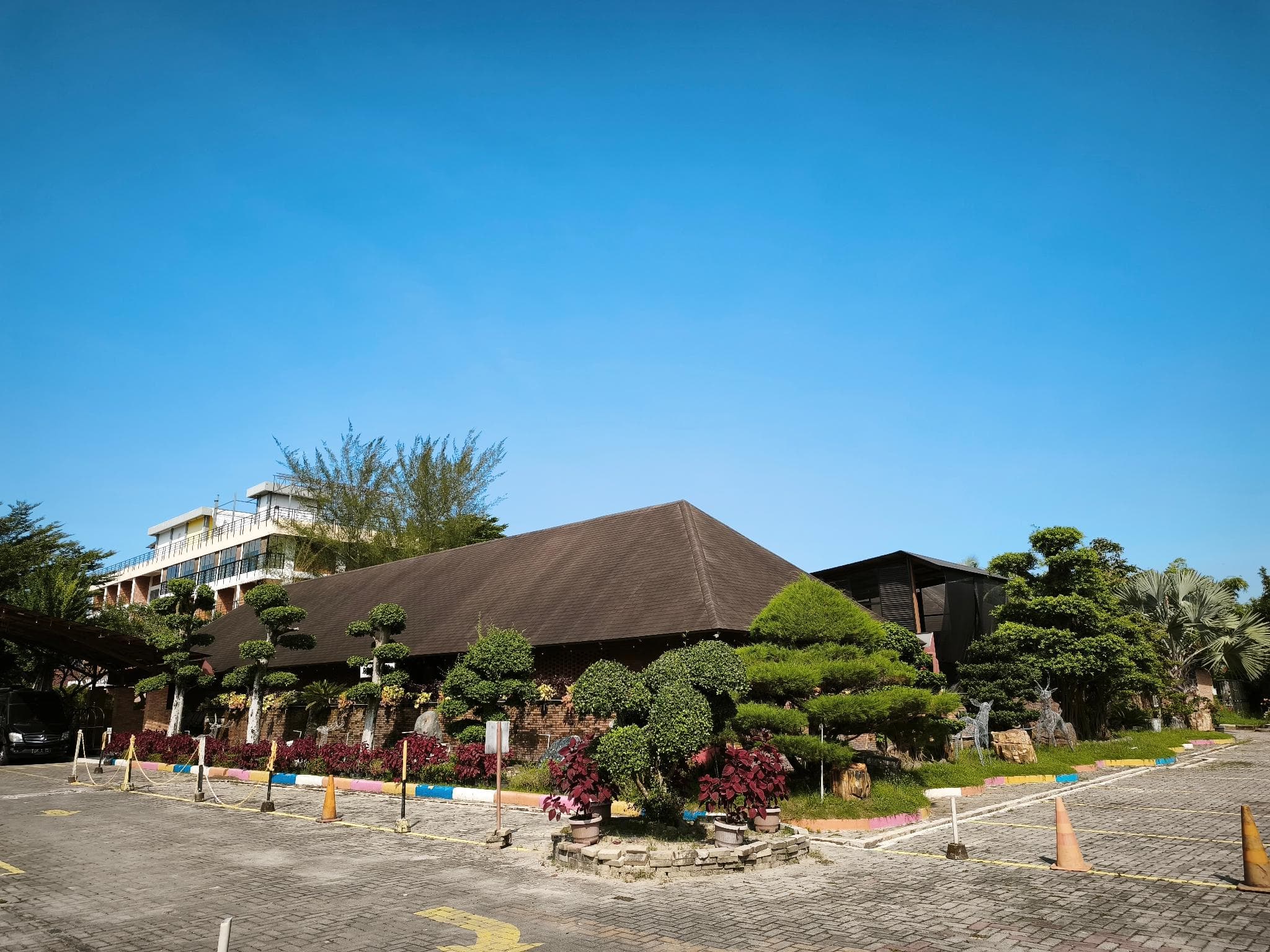 Thongs Inn Hotel Kualanamu