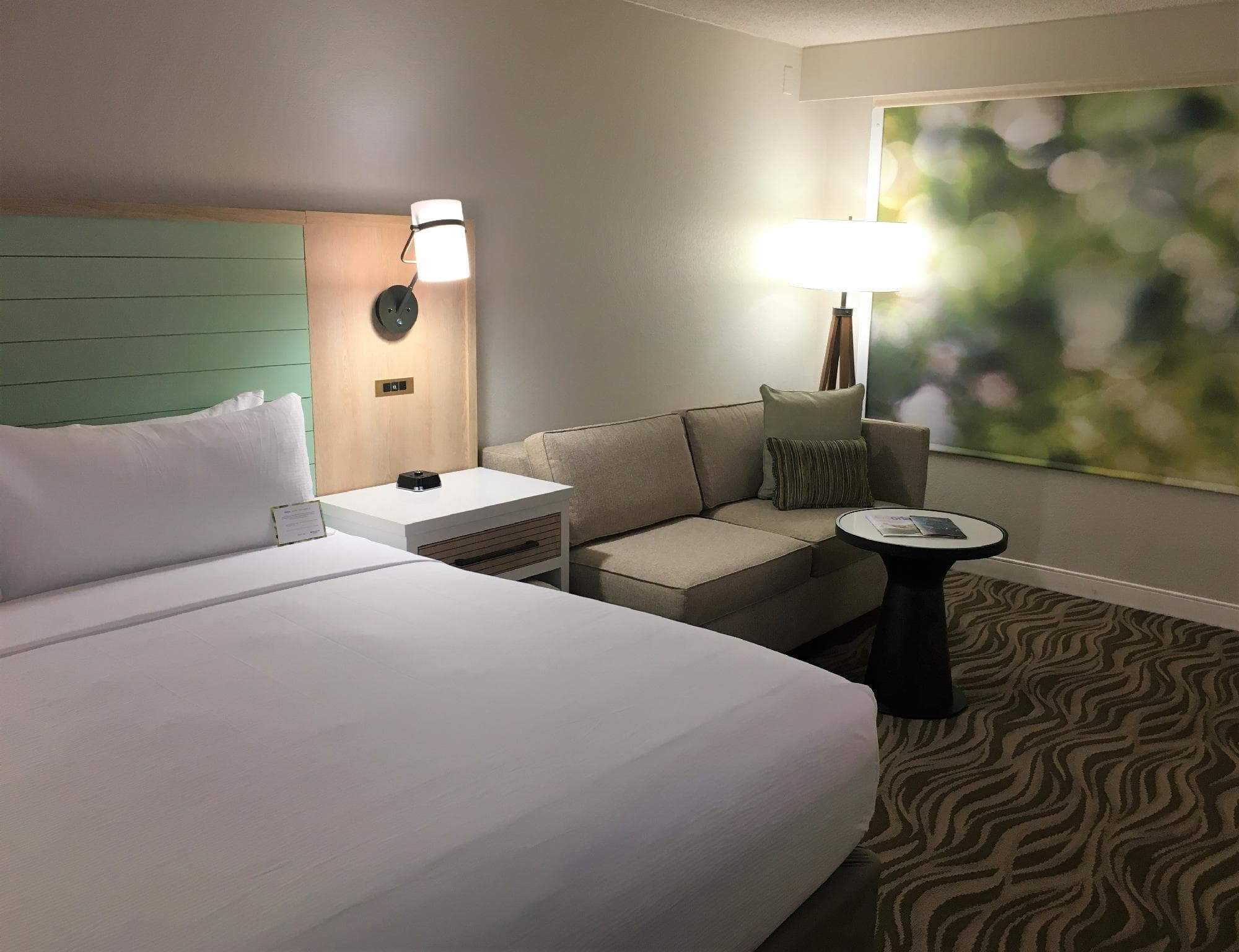 Wyndham Garden Lake Buena Vista – Disney Springs® Area photo 2