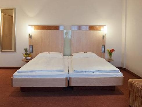 Garni Hotel Schumacher photo 5