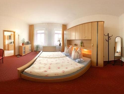 Hotel & Restaurant Via City Leipzig Mitte photo 2
