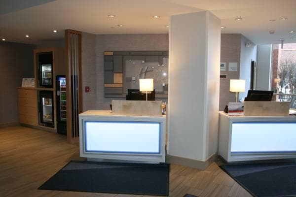 Holiday Inn Express & Suites Buffalo Downtown By IHG photo 3