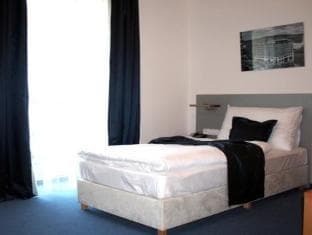 Felicity Garni Hotel photo 4