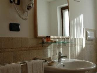 Cresta Et Duc Hotel photo 2
