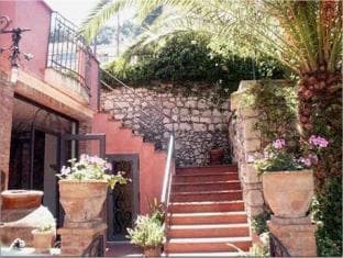 Hotel "La Pensione Svizzera" photo 4
