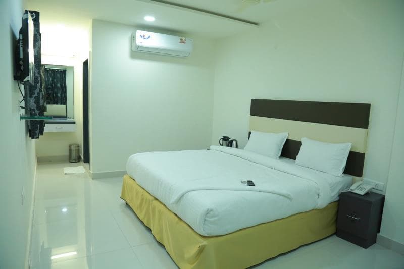 Hotel Swagath Grand Jillelaguda. photo 3