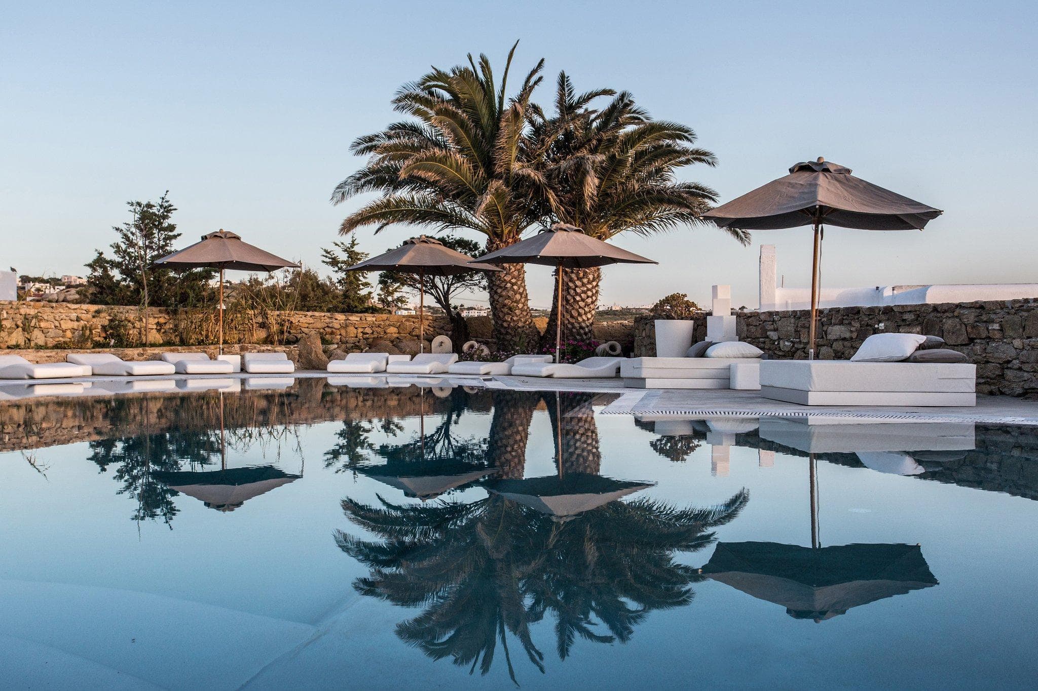 Ostraco Suites Hotel