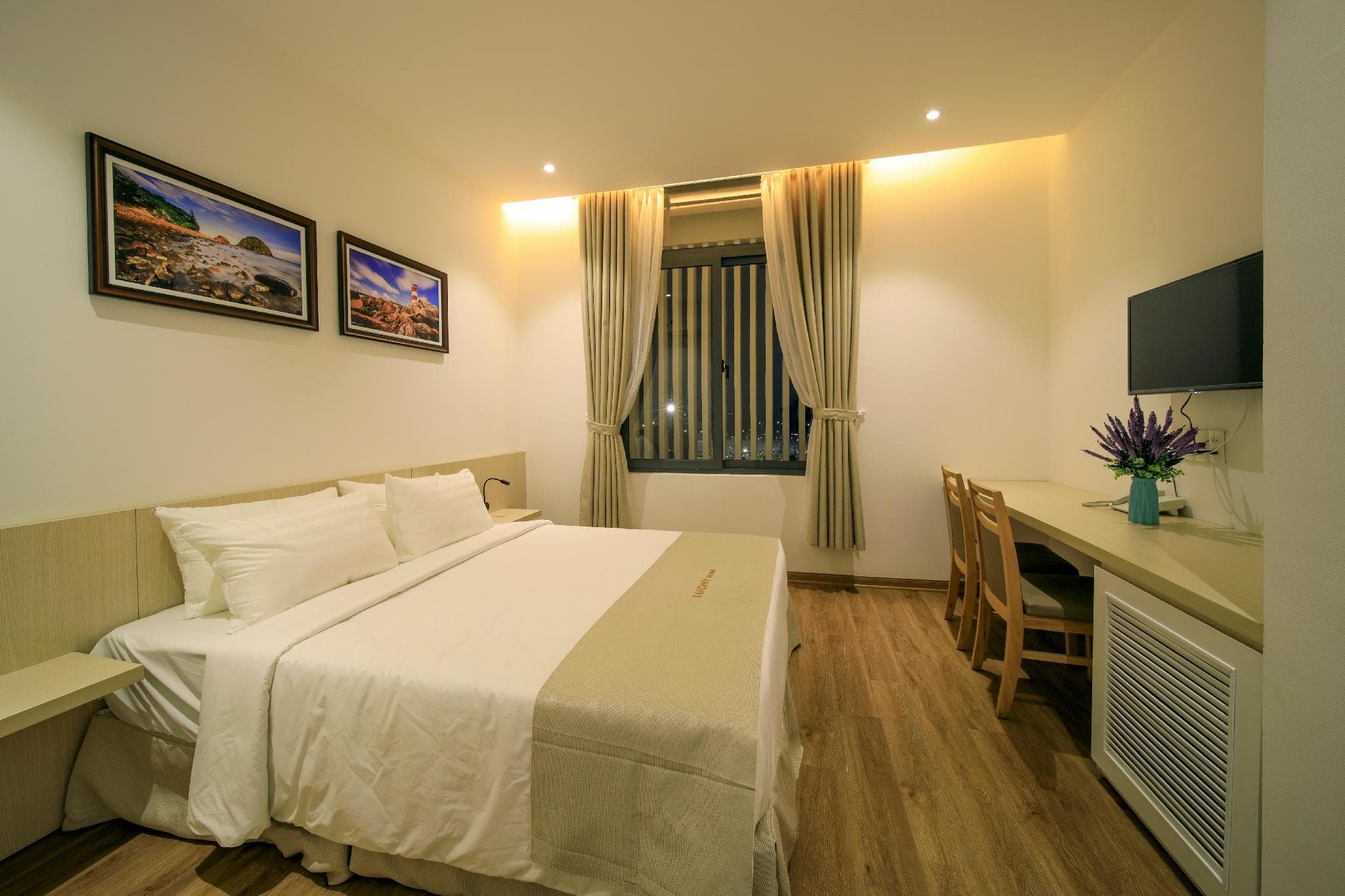 Lucky Hotel photo 2