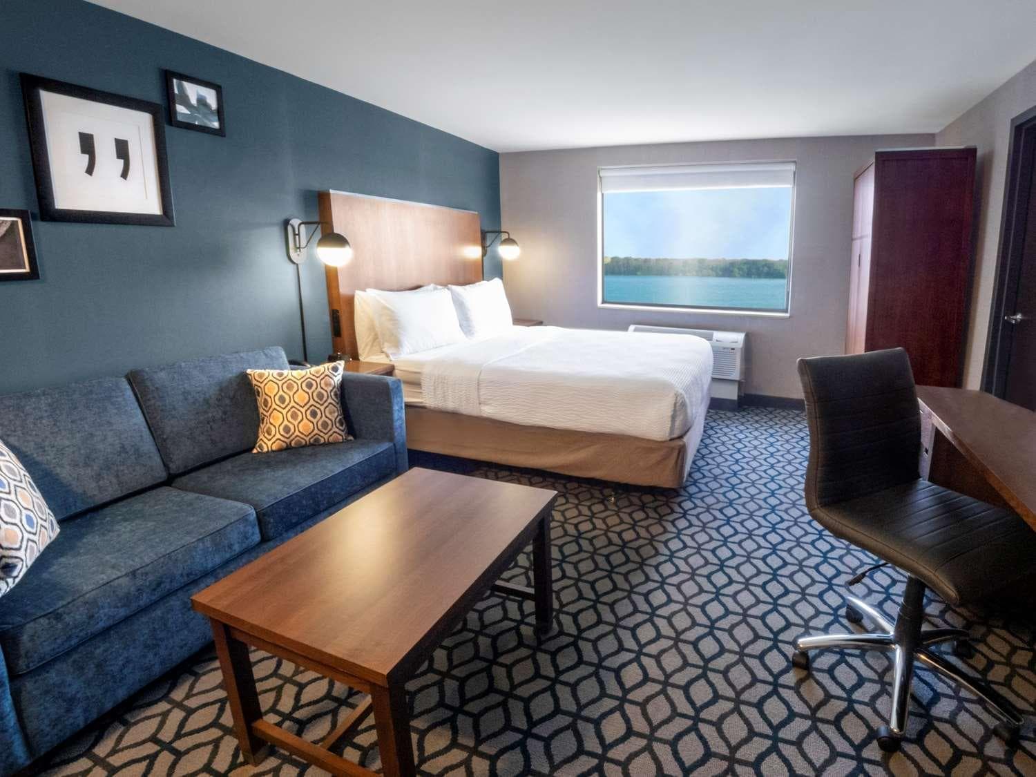 Crowne Plaza Niagara Falls Ny Riverside By IHG