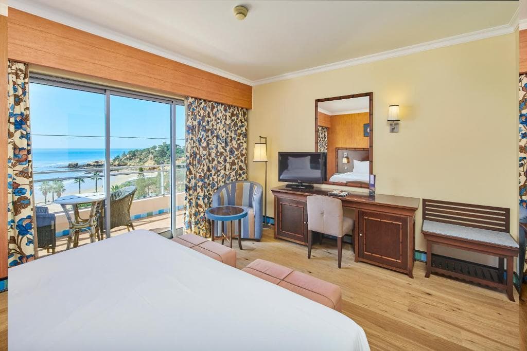 Grande Real Santa Eulalia Resort & Hotel Spa photo 2