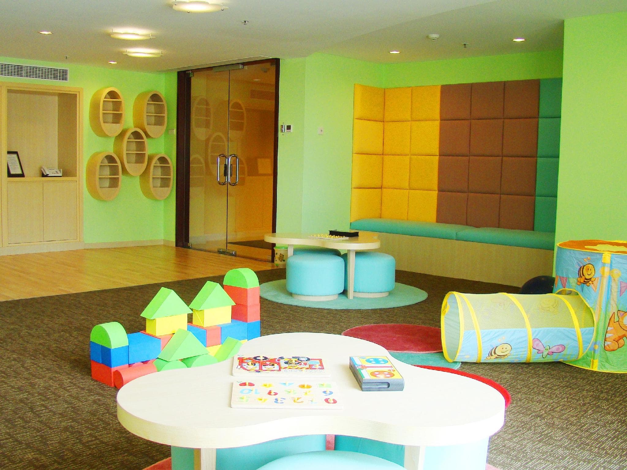 Oakwood Premier Cozmo Jakarta photo 3