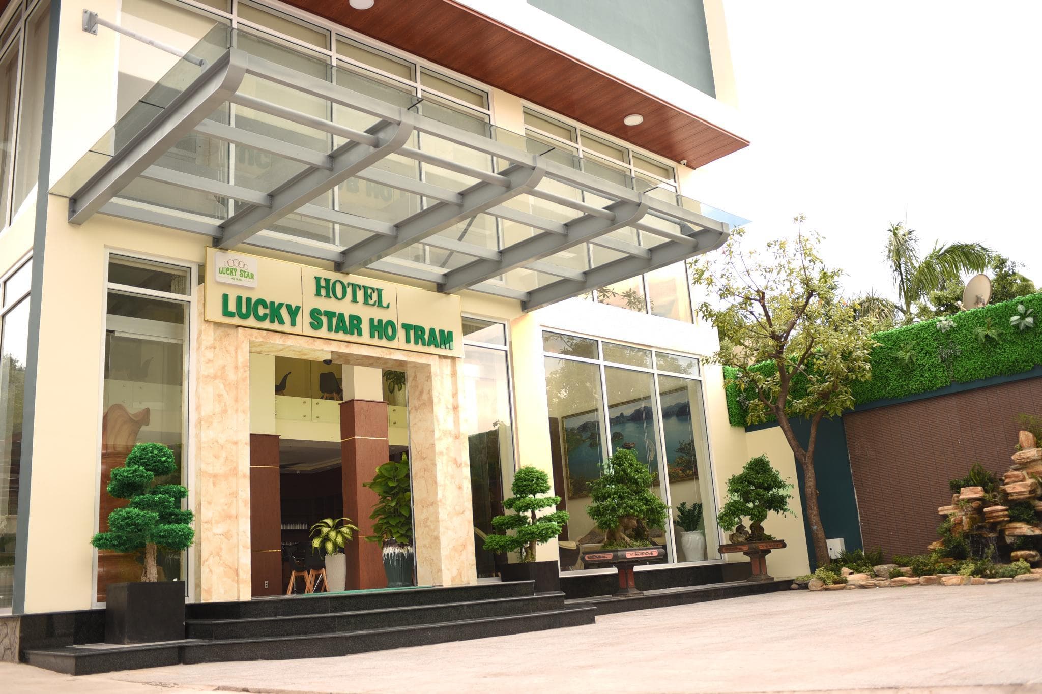Lucky Star Ho Tram Hotel