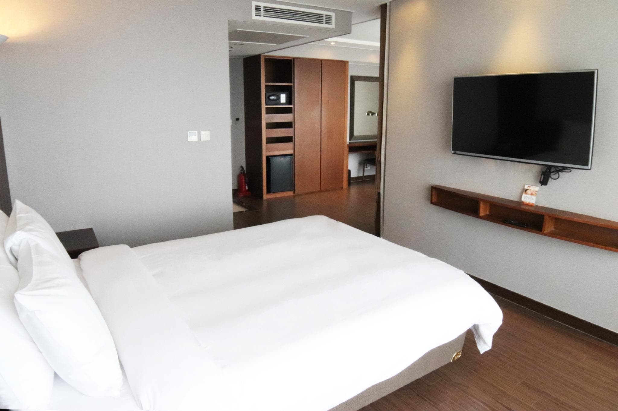 Jeju Hotel The M photo 3