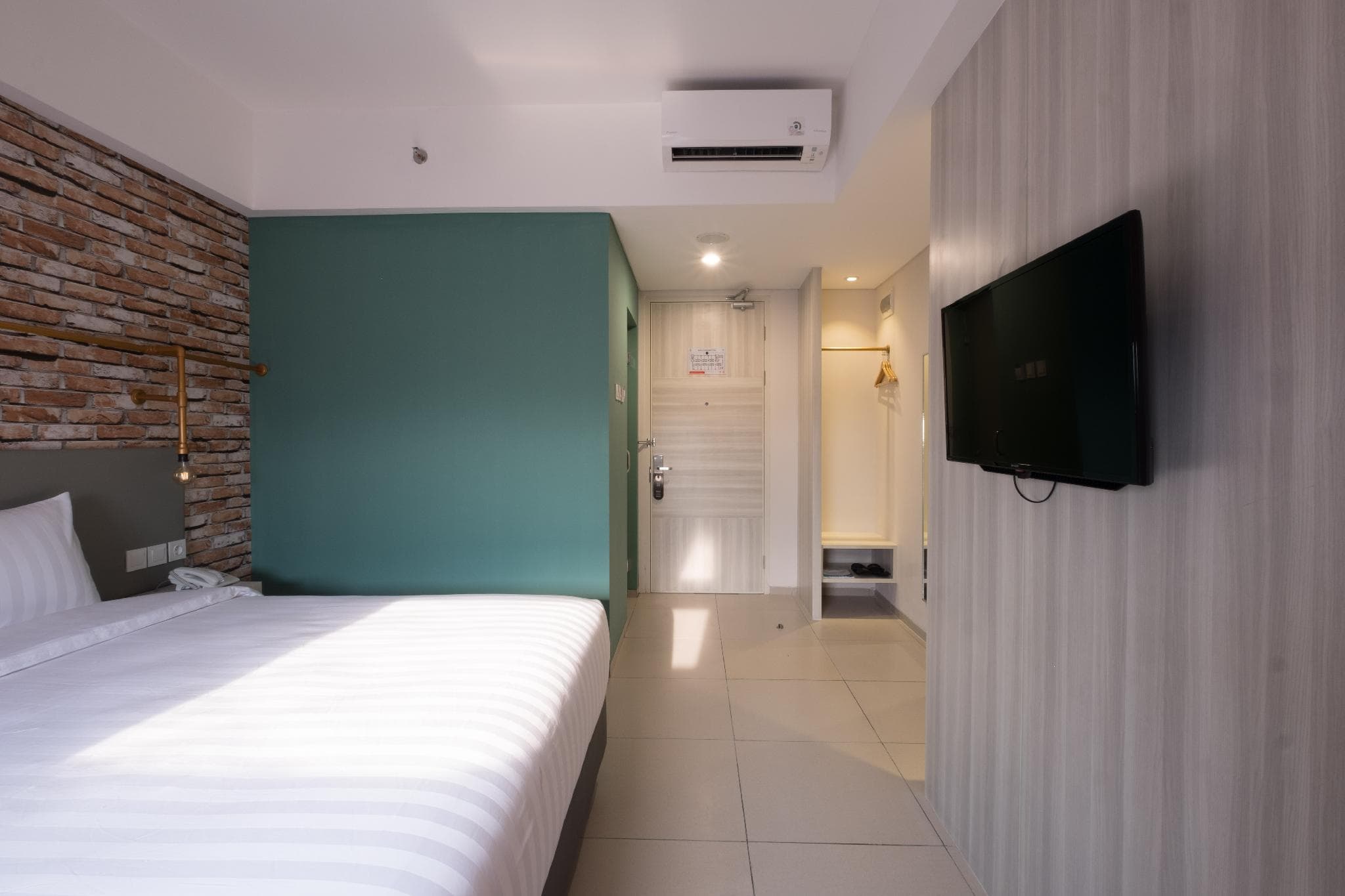 Hotel 88 Bekasi by WH photo 2