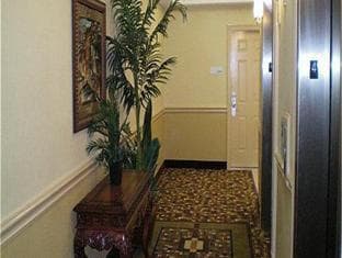 Holiday Inn Express & Suites Galveston West-Seawall photo 4