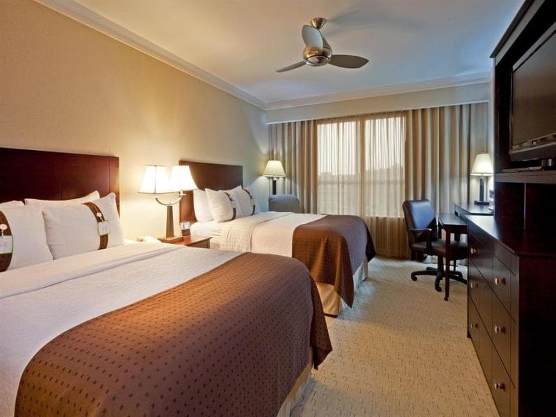 Holiday Inn Baton Rouge College Drive I-10 By IHG photo 2