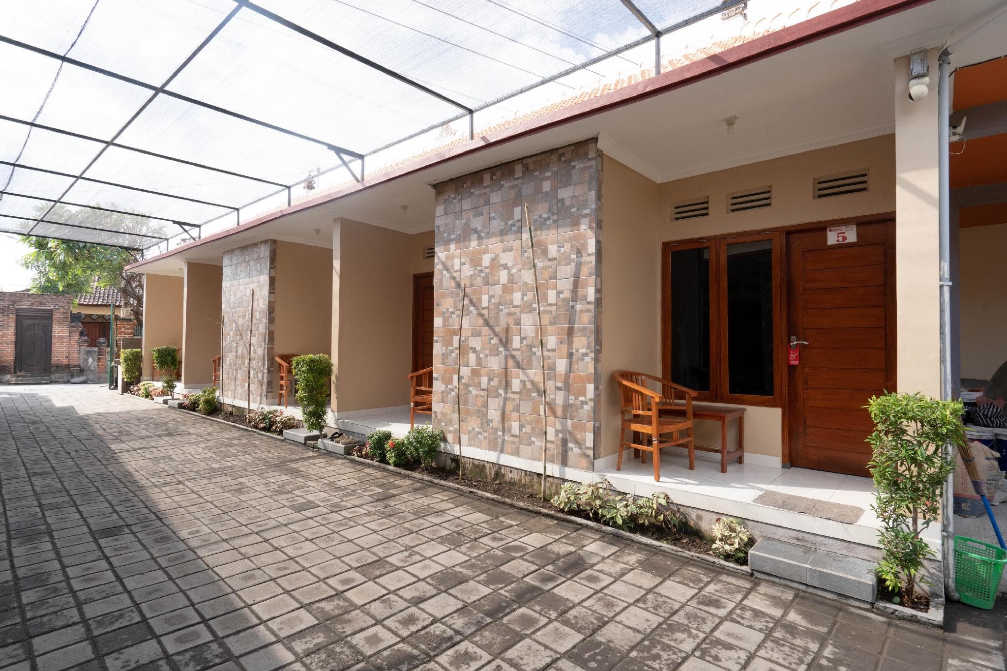 RedDoorz near Buleleng Harbour 2 photo 3