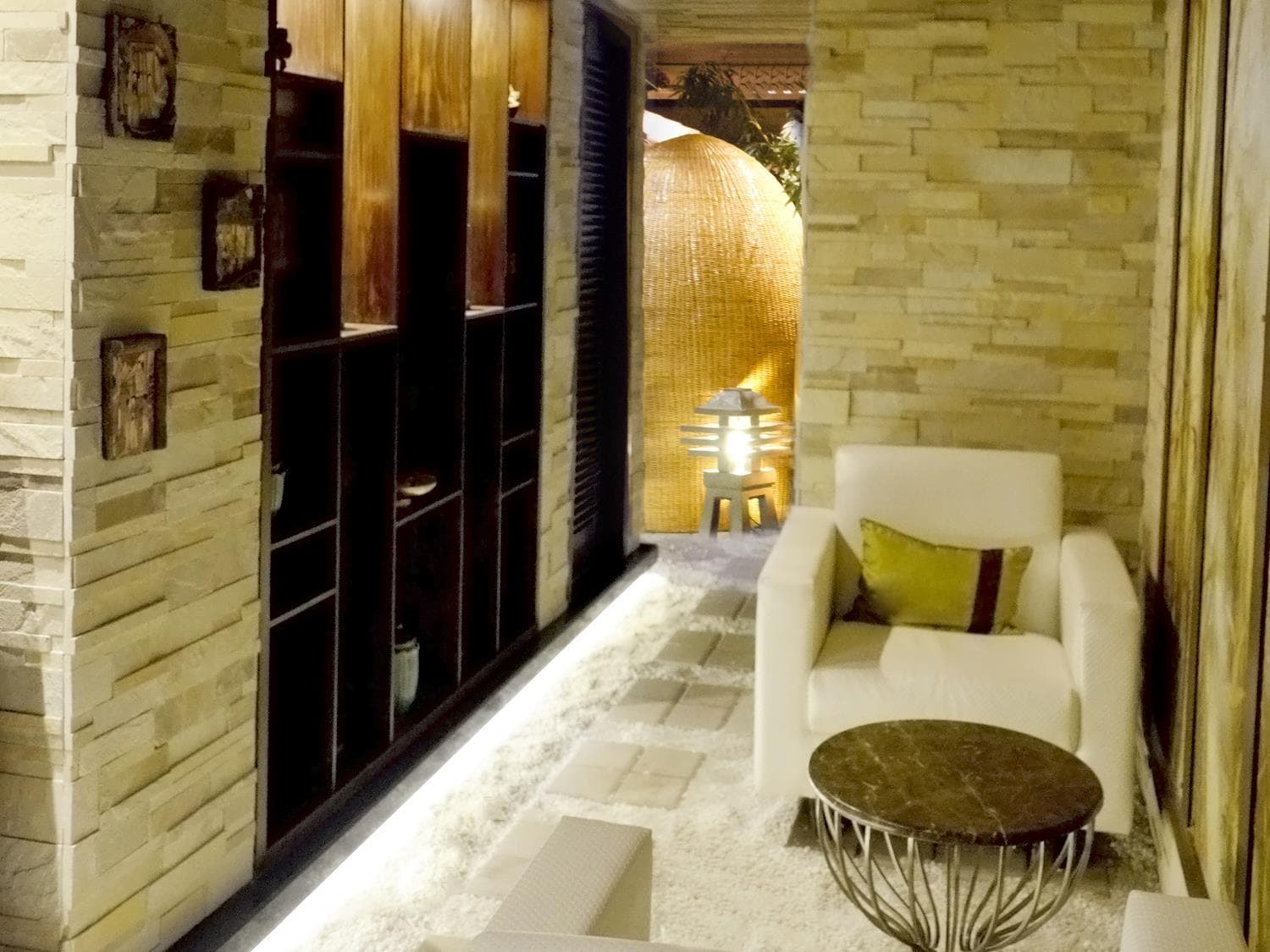 Courtyard by Marriott Mumbai International Airport photo 4