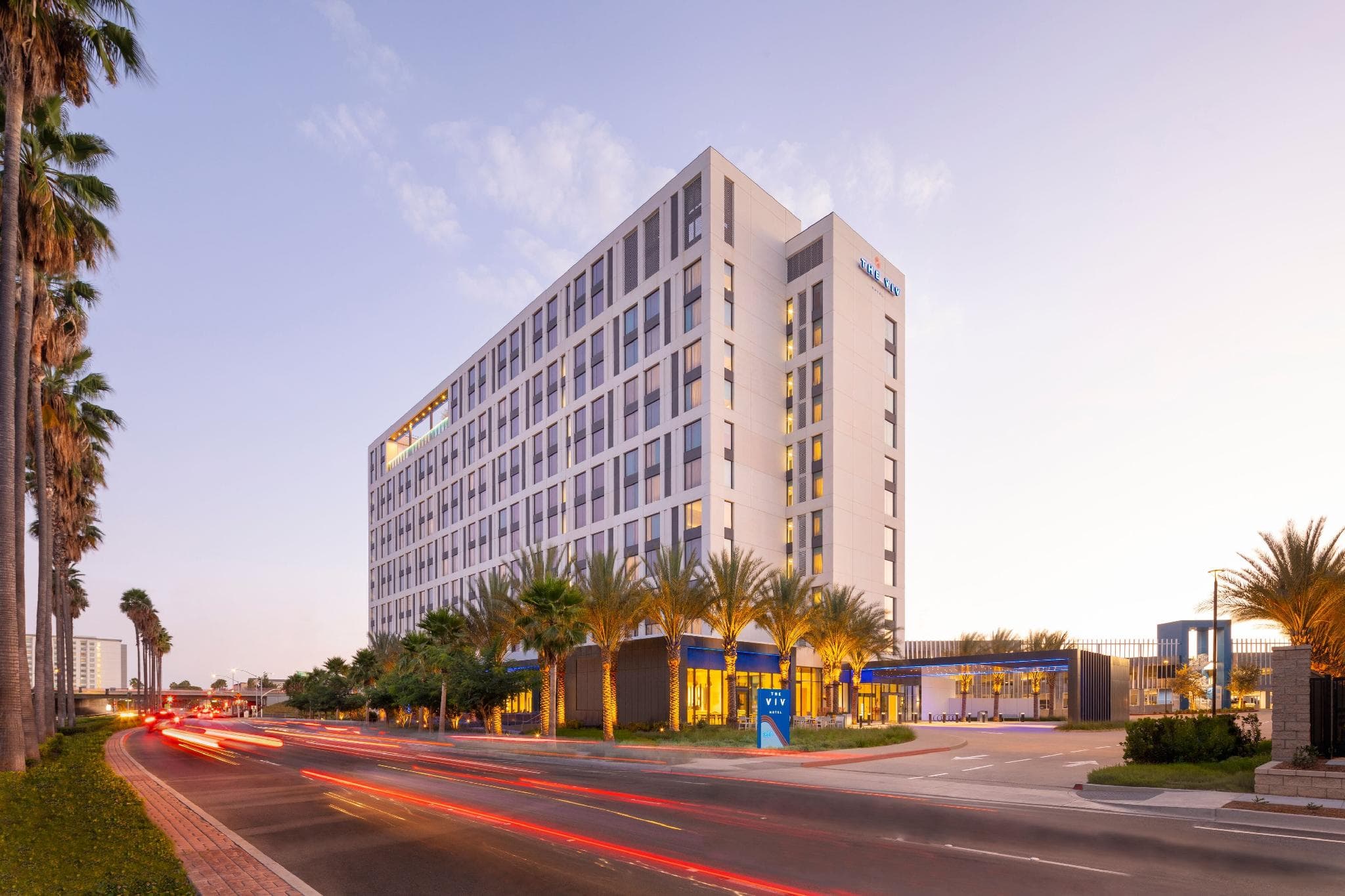 The Viv Hotel, Anaheim, a Tribute Portfolio Hotel