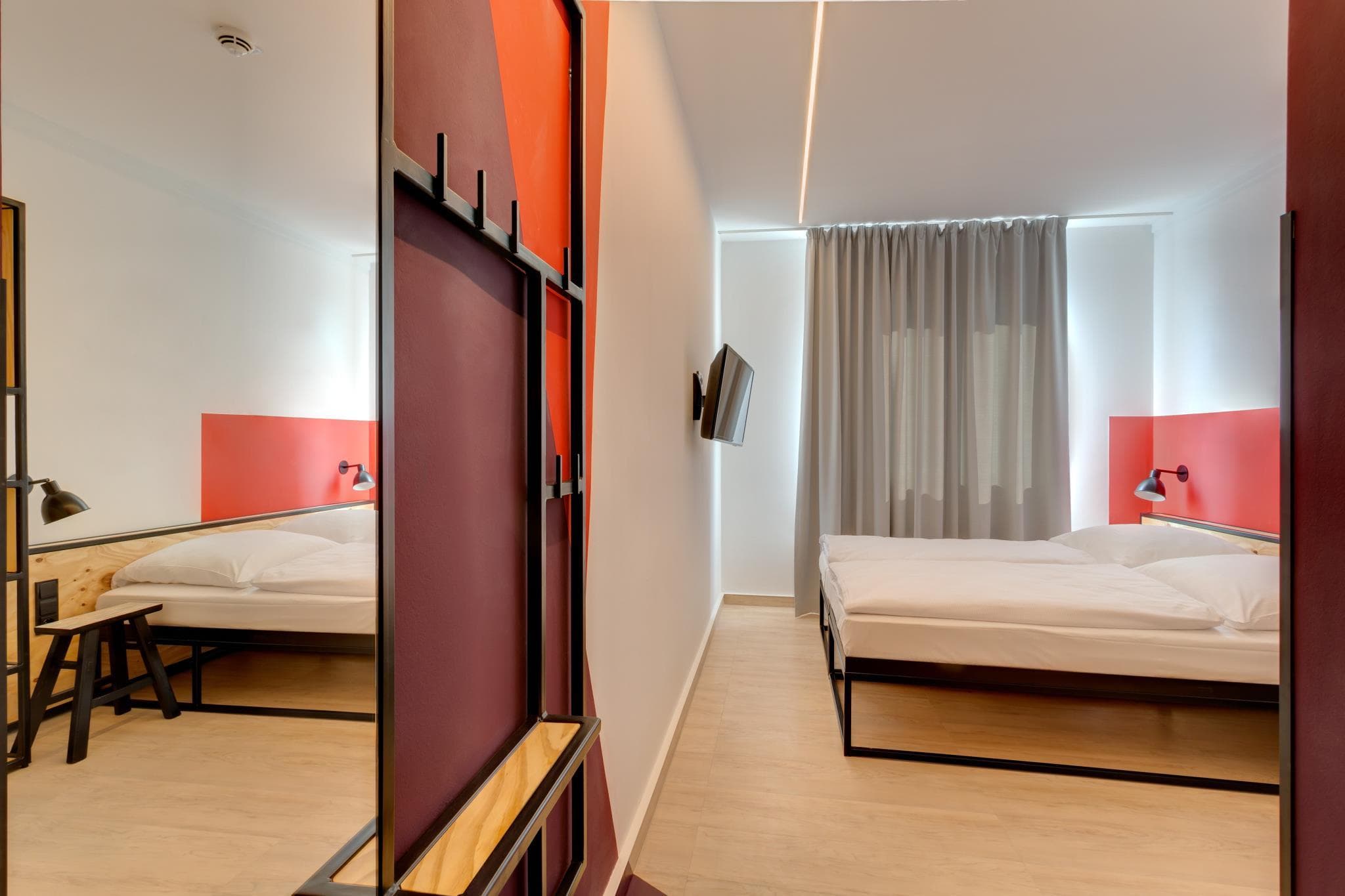 MEININGER Hotel Leipzig Central Station photo 4