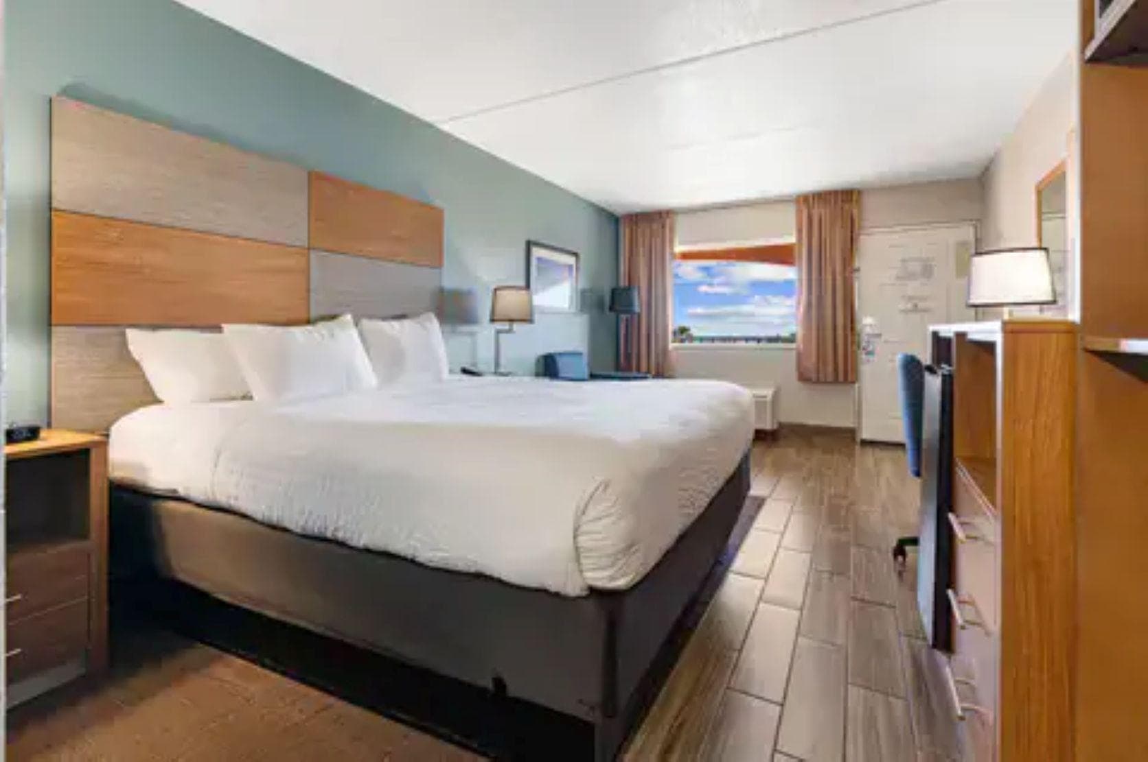 Beachfront Palms Resort Galveston, an Ascend Collection Hotel photo 2