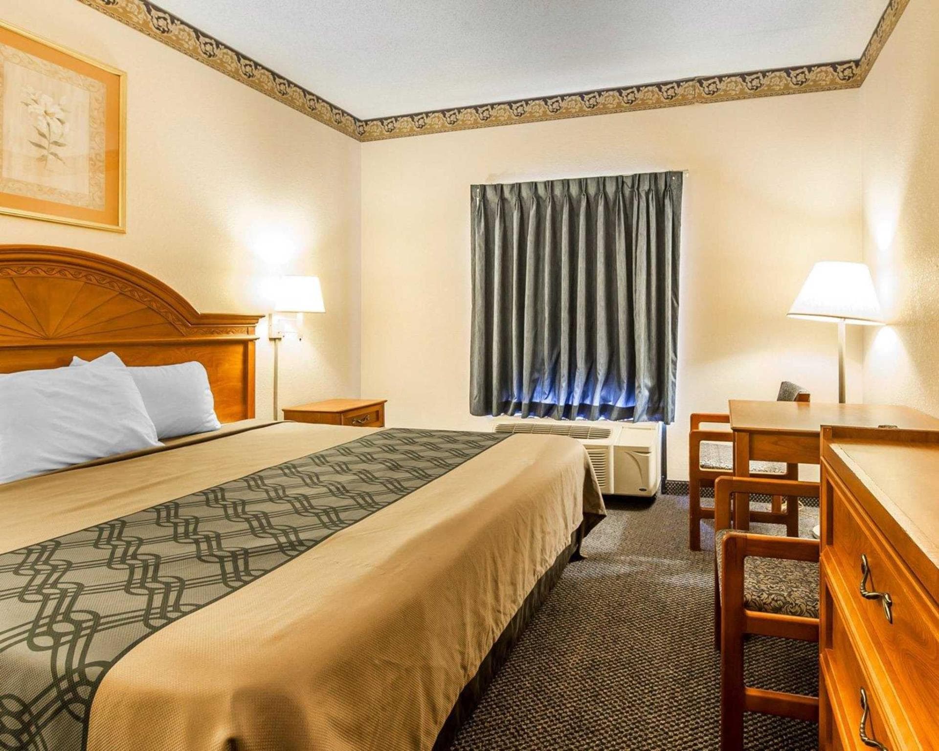 Econo Lodge Lookout Mountain photo 4