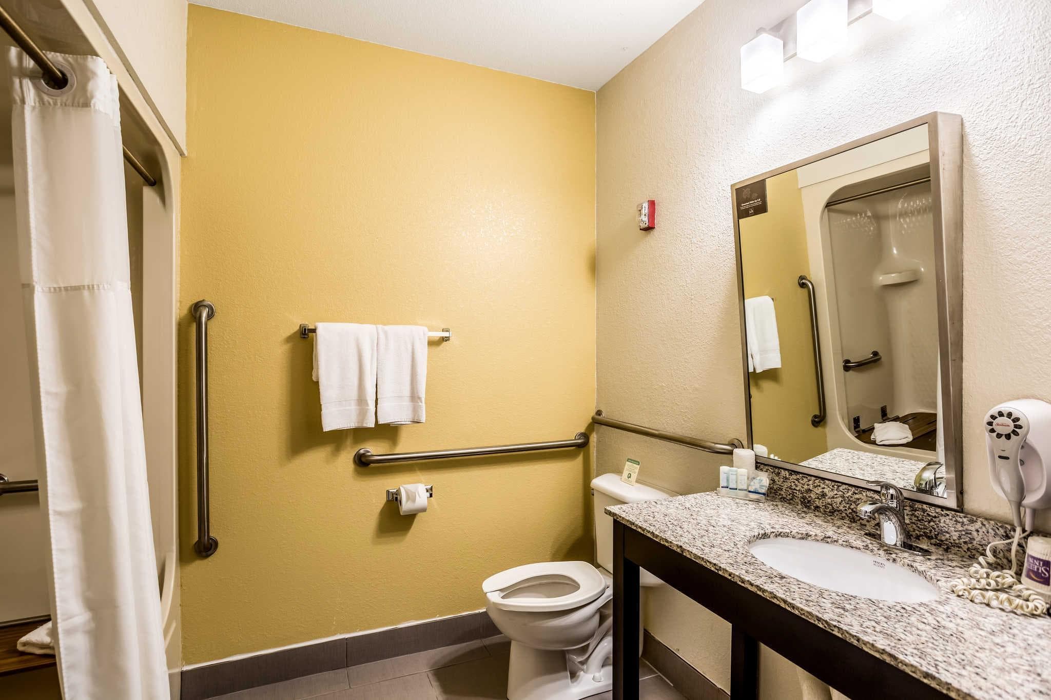 Wingate by Wyndham Owensboro photo 3
