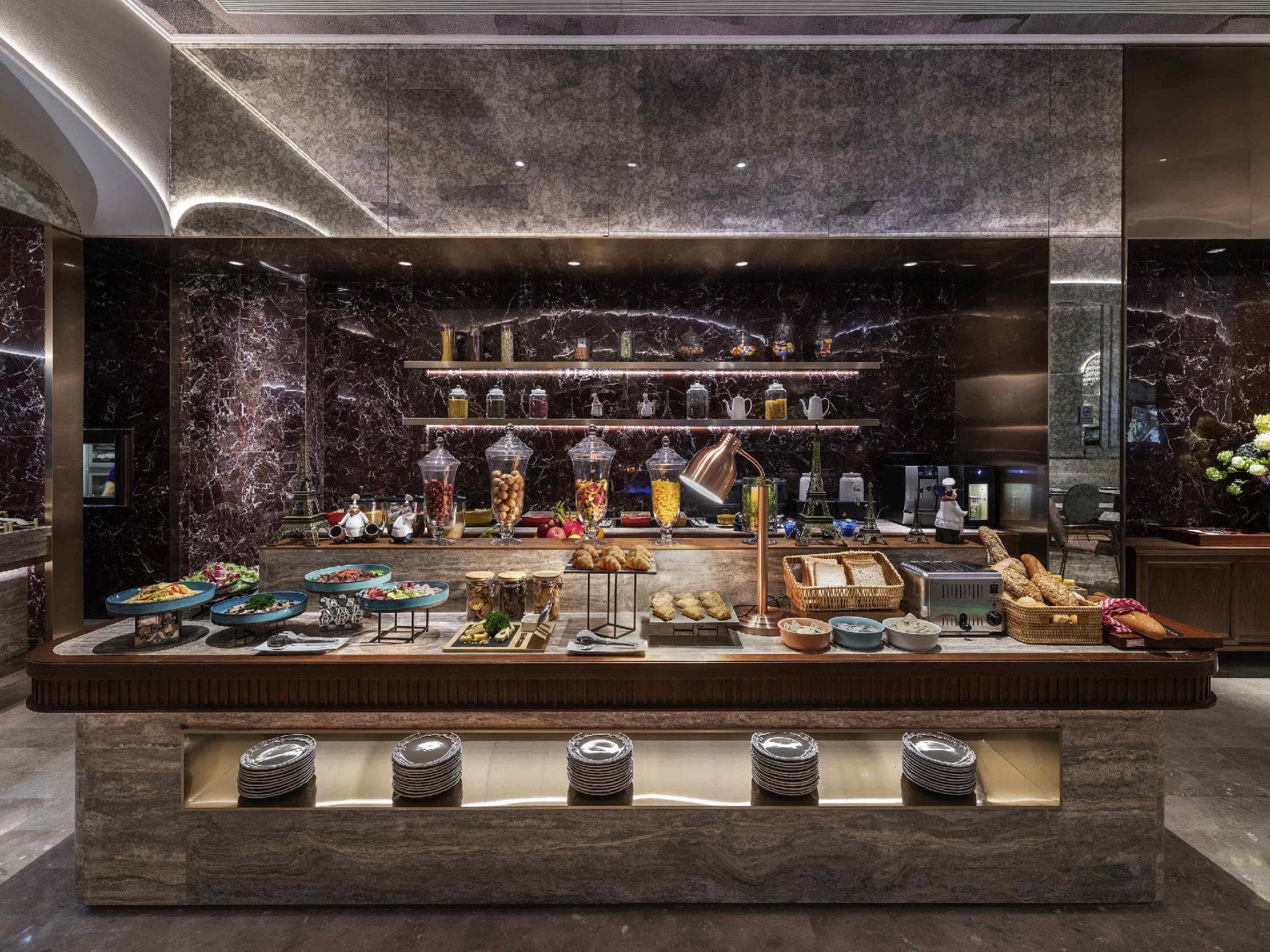 Mercure Shanghai Qiantan photo 3