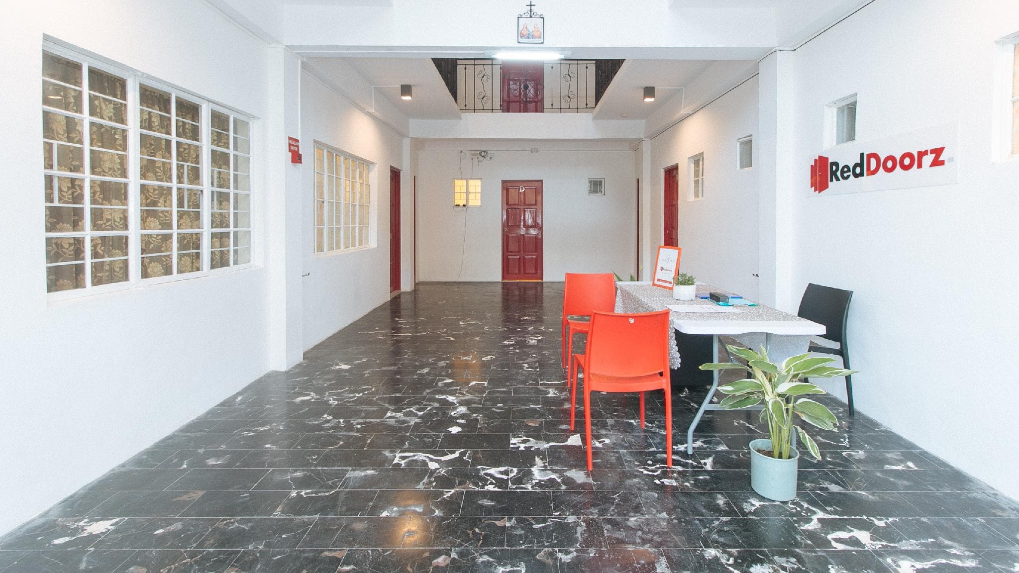 RedDoorz @ VCloud Hills near De La Salle Dasmarinas Cavite photo 5