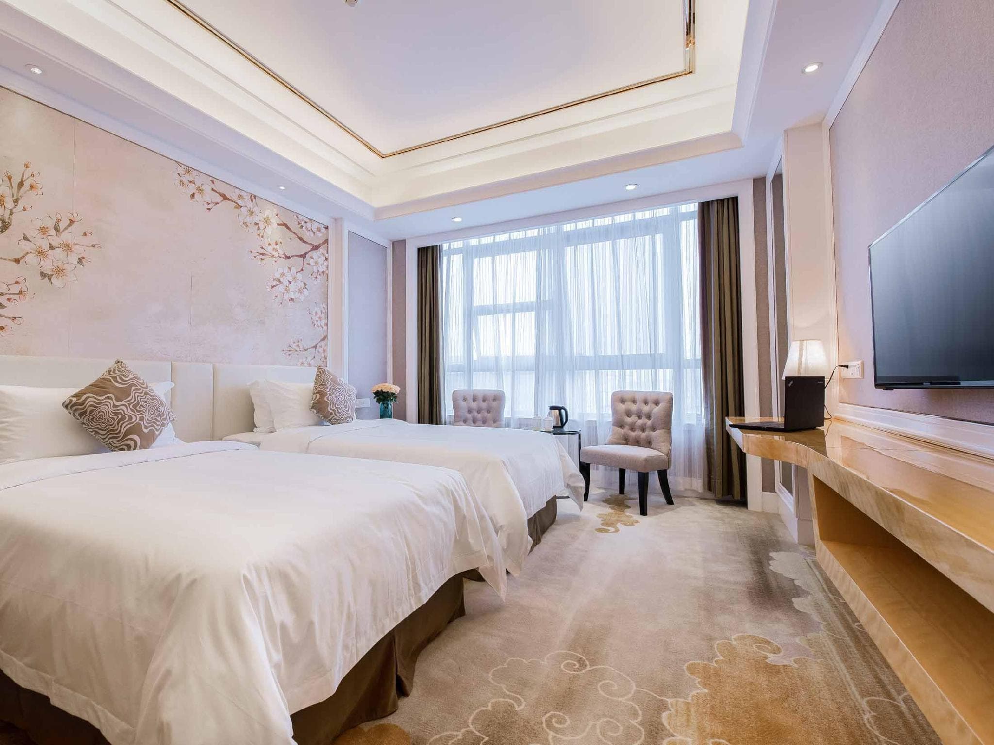 Vienna International Shenzhen Tianan Digital City photo 2