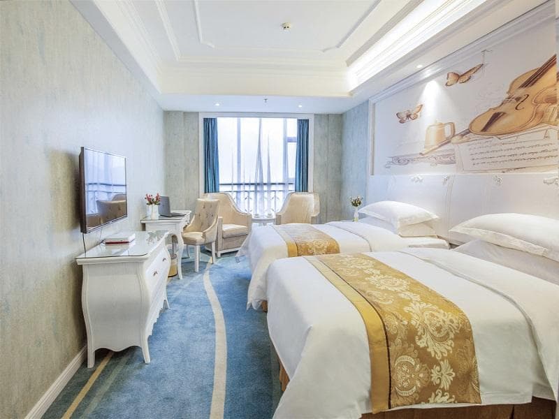 Vienna Hotel Guiyang Jiaxiulou Jichang Road photo 2