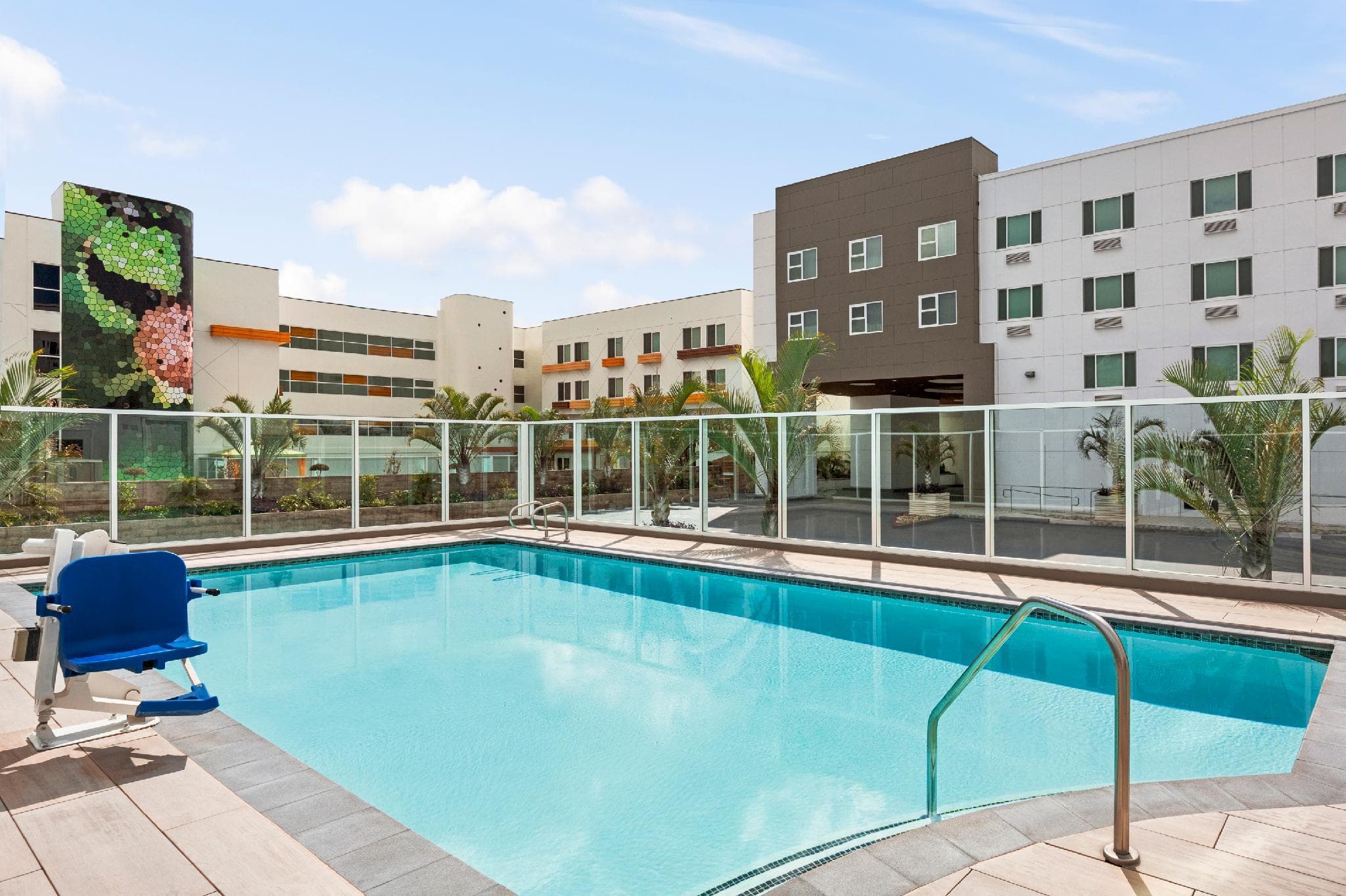 Wyndham Anaheim photo 5
