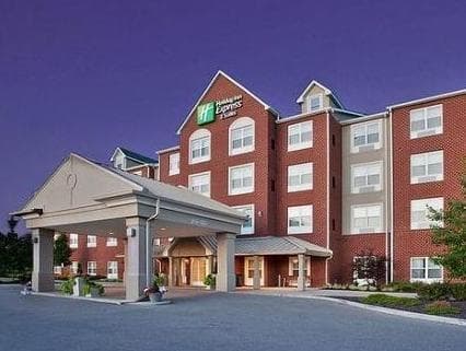 Holiday Inn Express Hotel & Suites St. Louis West-O'Fallon By IHG