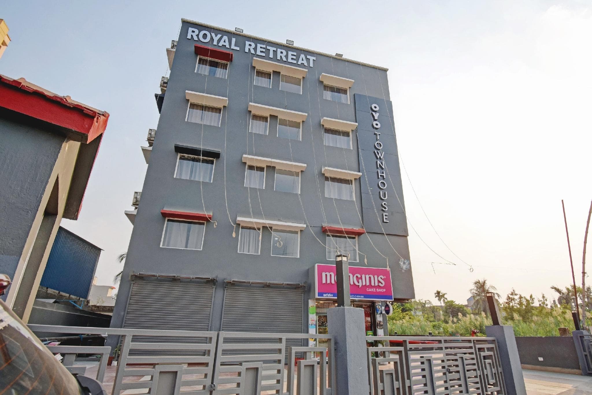 Super Townhouse The Royal Retreat photo 3