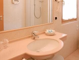 Hotel Ristorante Lewald photo 2