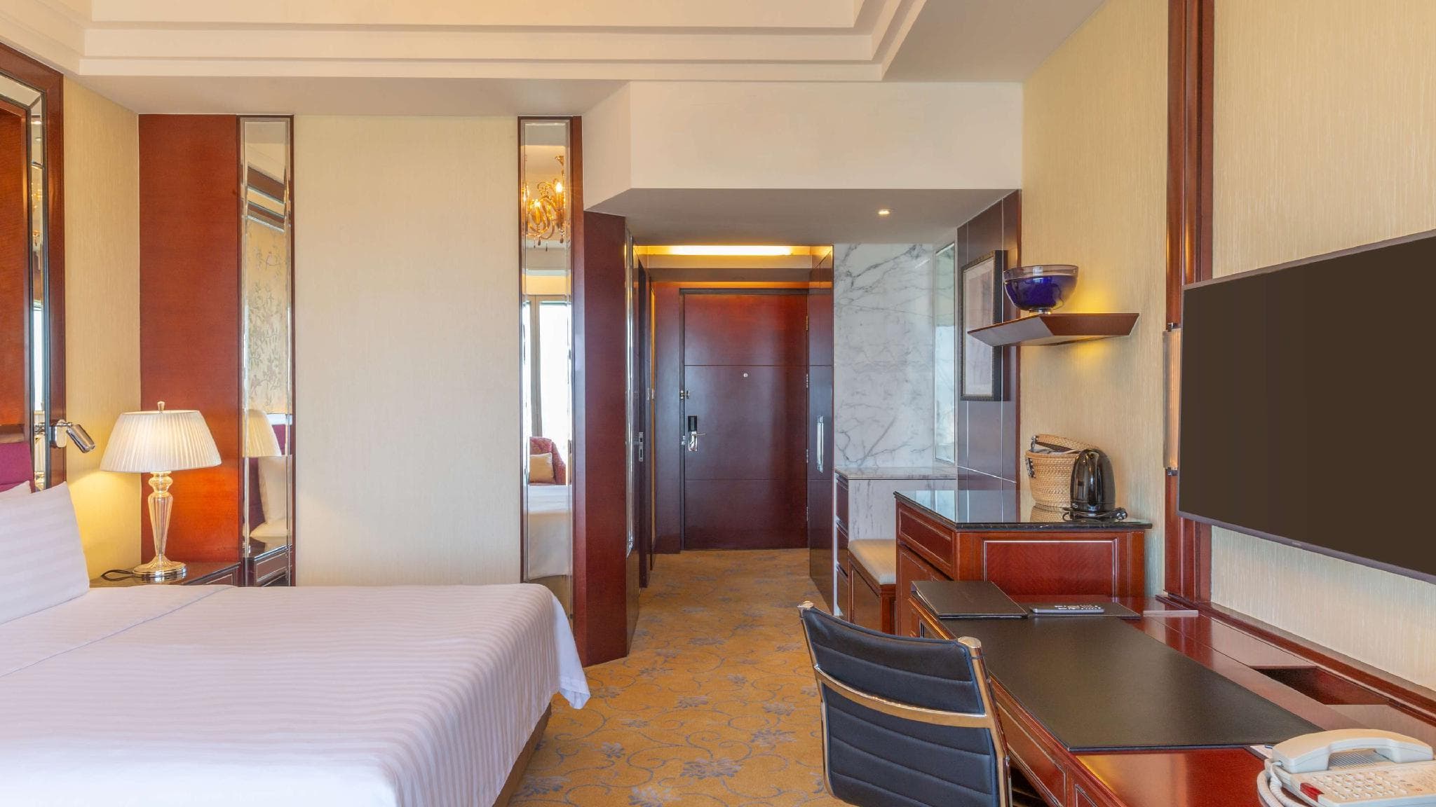 Shangri-La Guangzhou photo 2