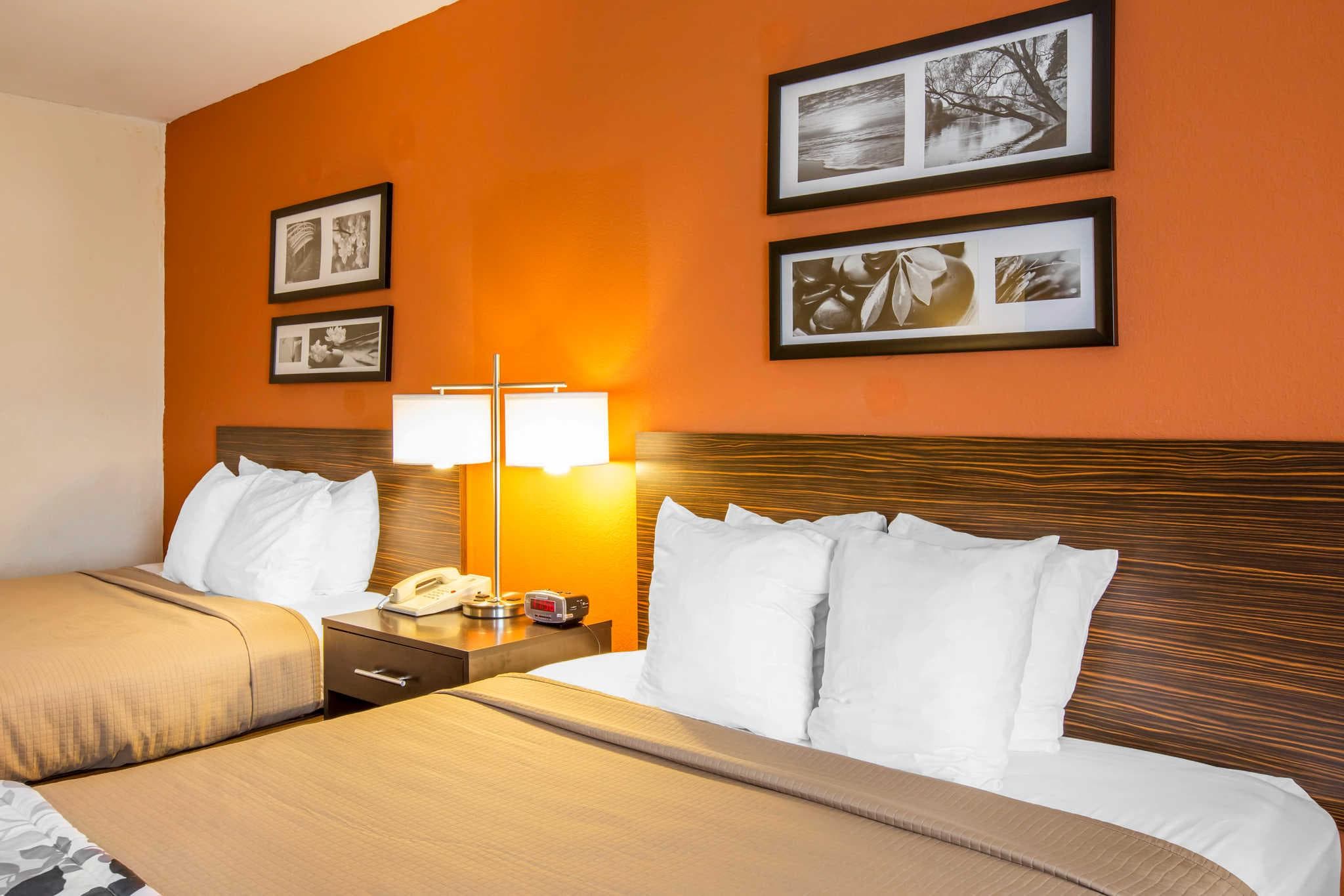 Sleep Inn & Suites Valdosta Mall Area photo 3