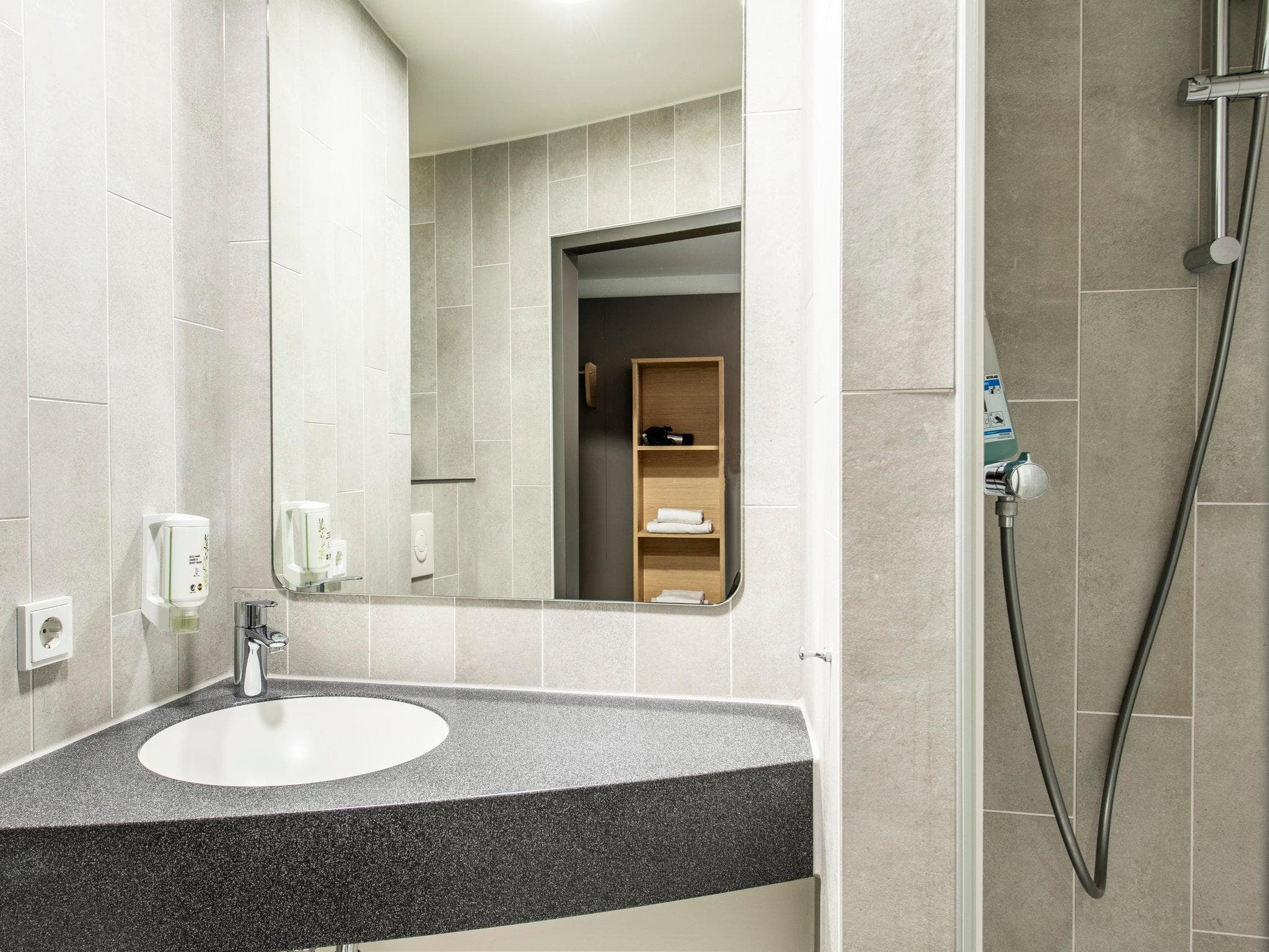 B&B Hotel Nurnberg-Hbf photo 3