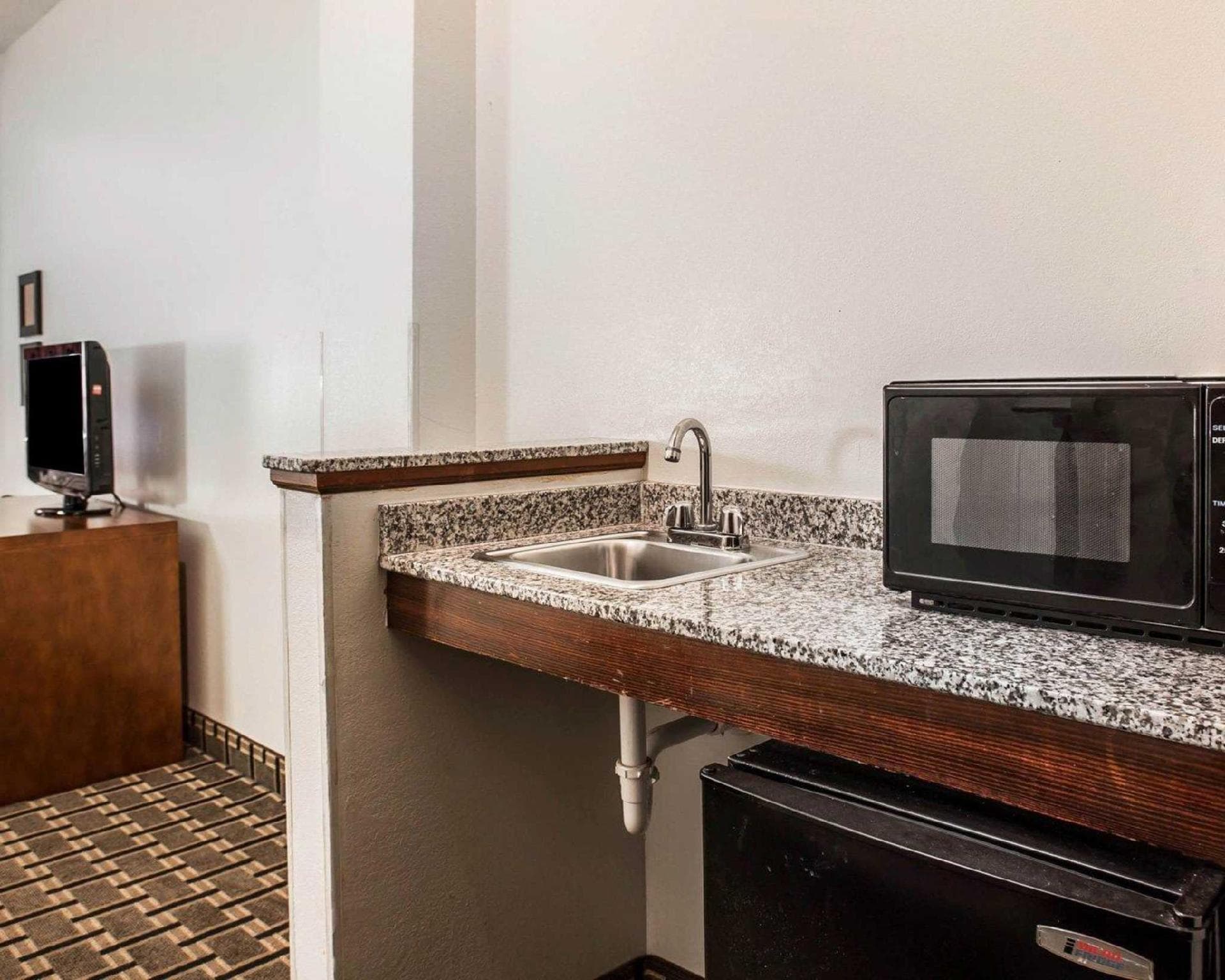 Comfort Inn Summerville - Charleston photo 4