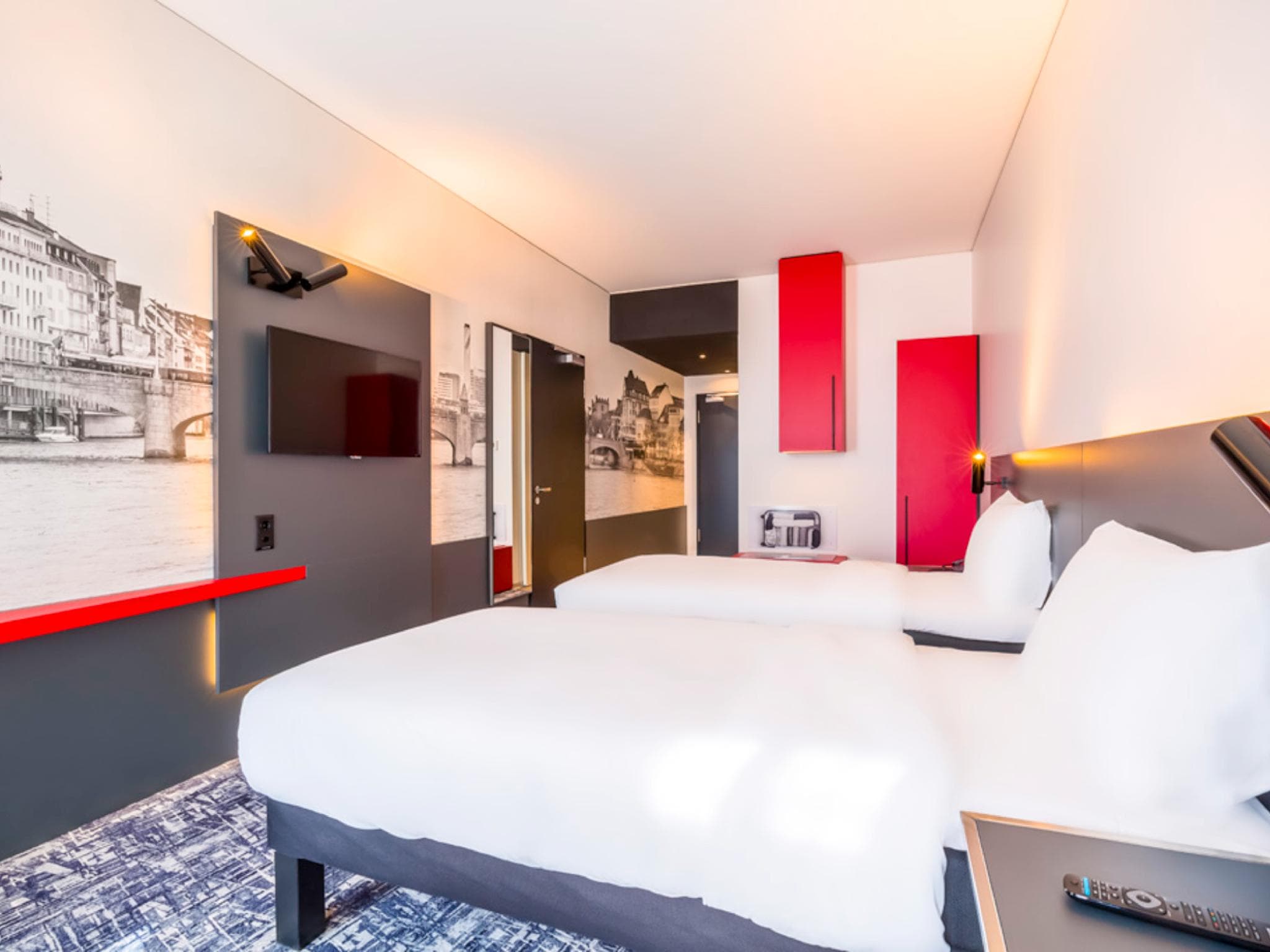 ibis Styles Basel City photo 2