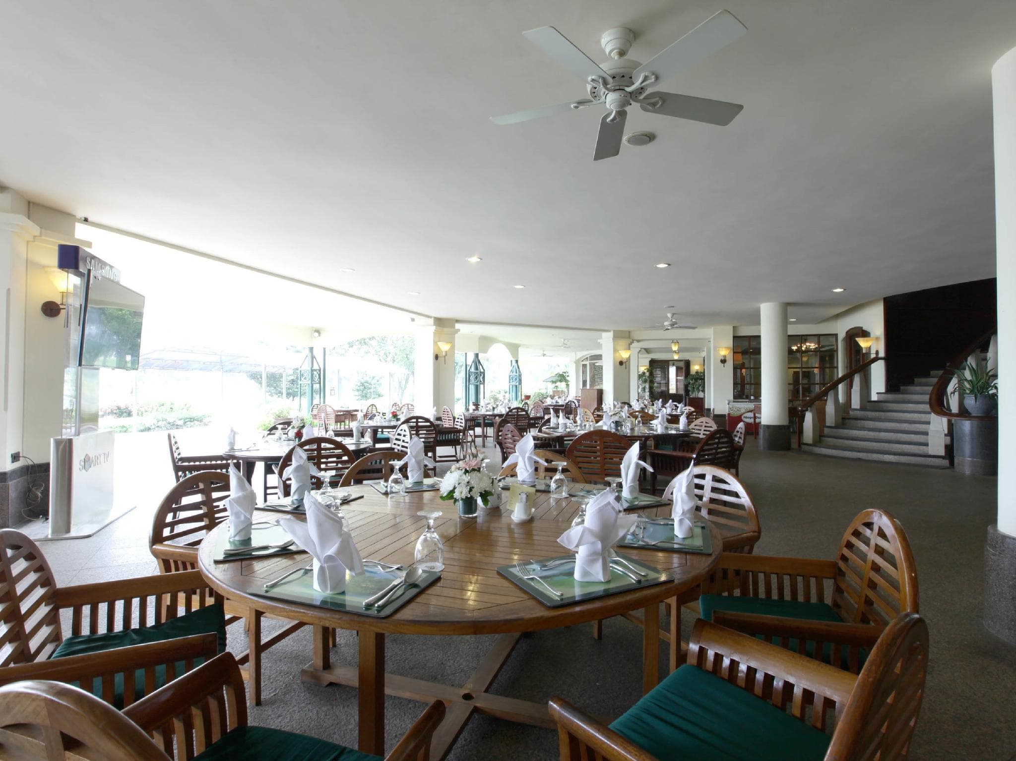 R Hotel Rancamaya photo 5