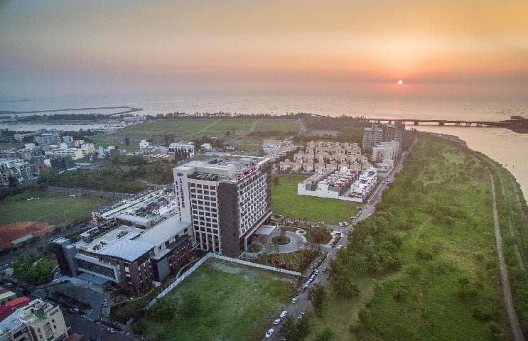 Crowne Plaza Tainan By IHG photo 4