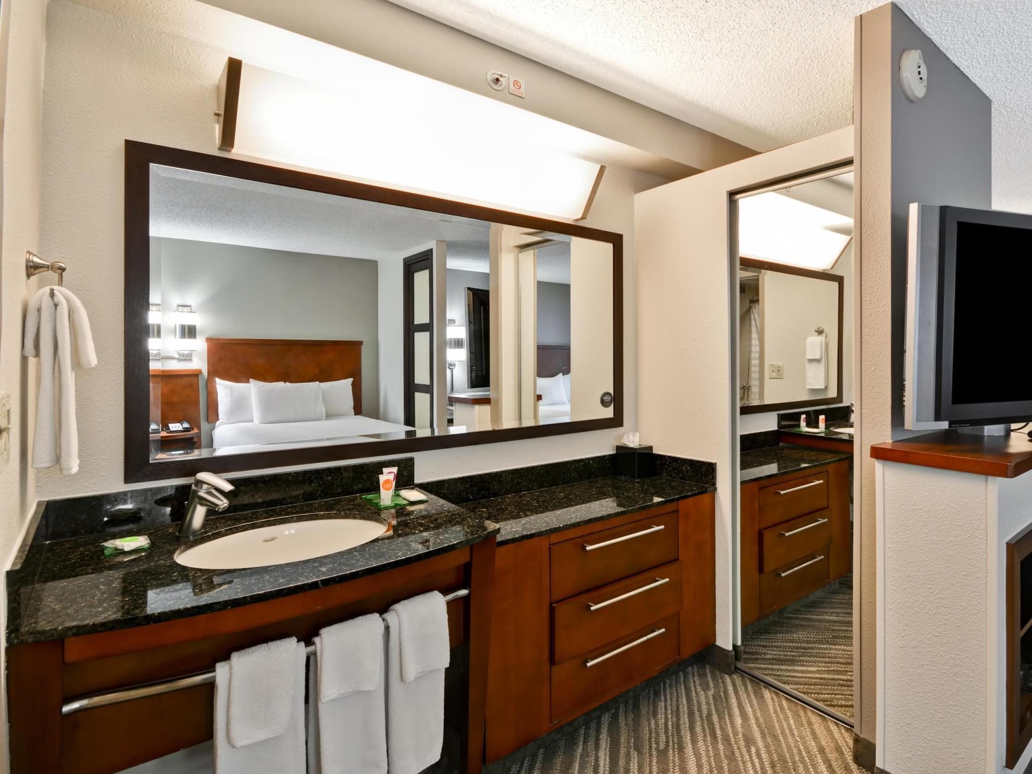 Hyatt Place Baton Rouge I-10 photo 5