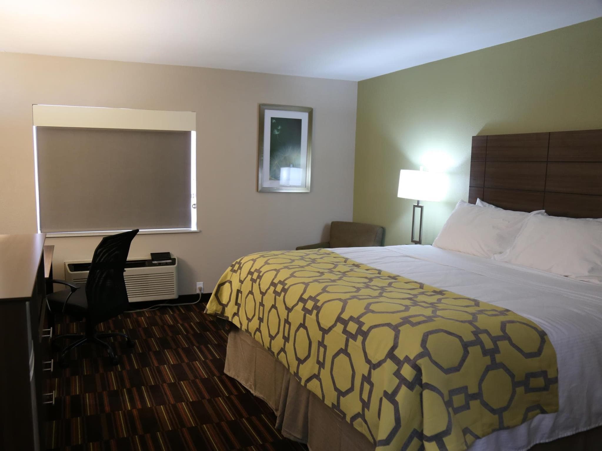 Baymont by Wyndham Plano photo 4