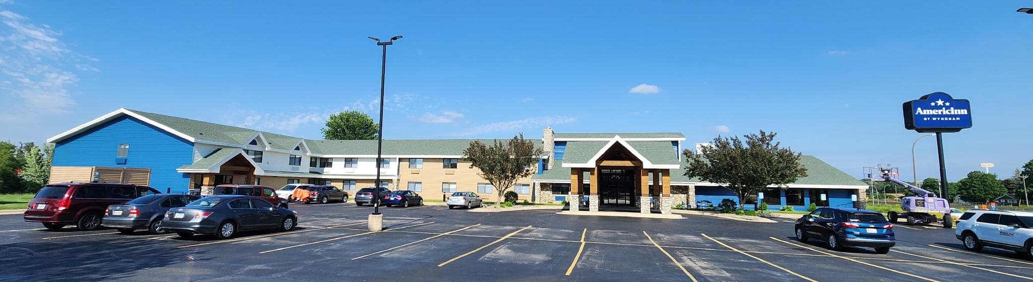 AmericInn by Wyndham Austin