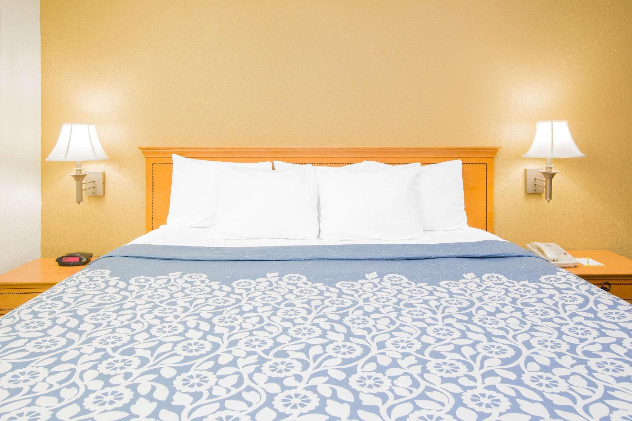 Days Inn by Wyndham Hattiesburg MS photo 2