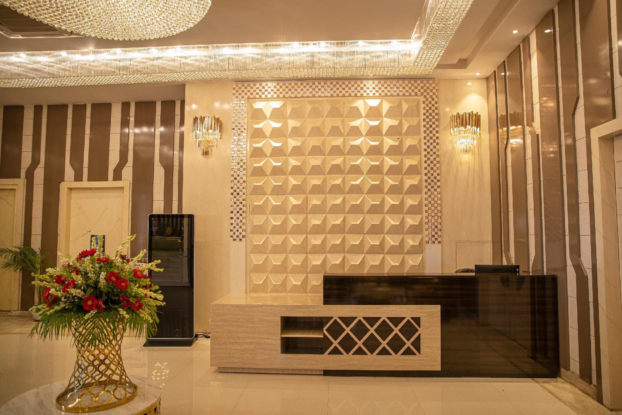 Red K Velvet Hotel photo 4