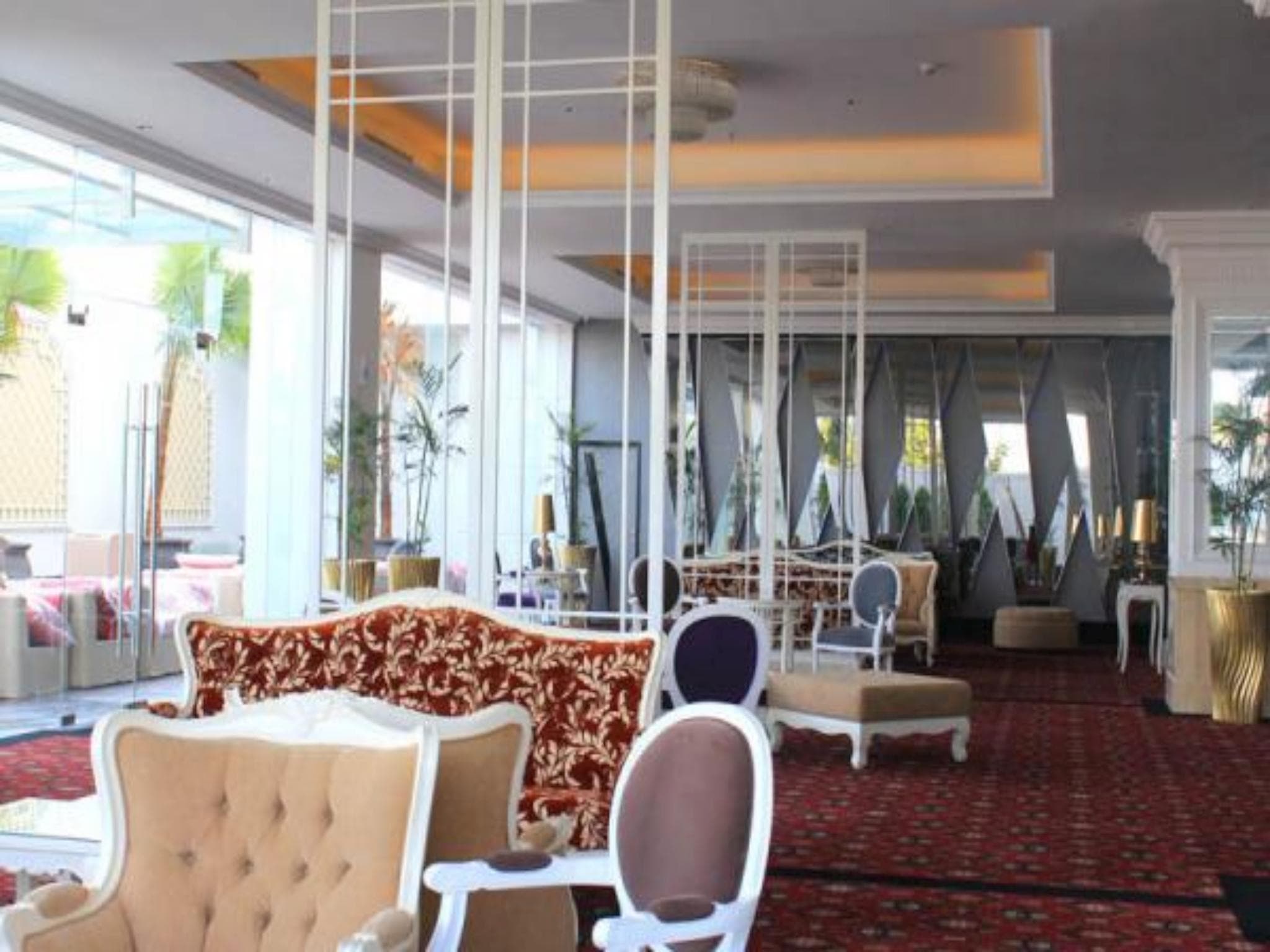 GOLDEN TULIP LEGACY SURABAYA photo 2