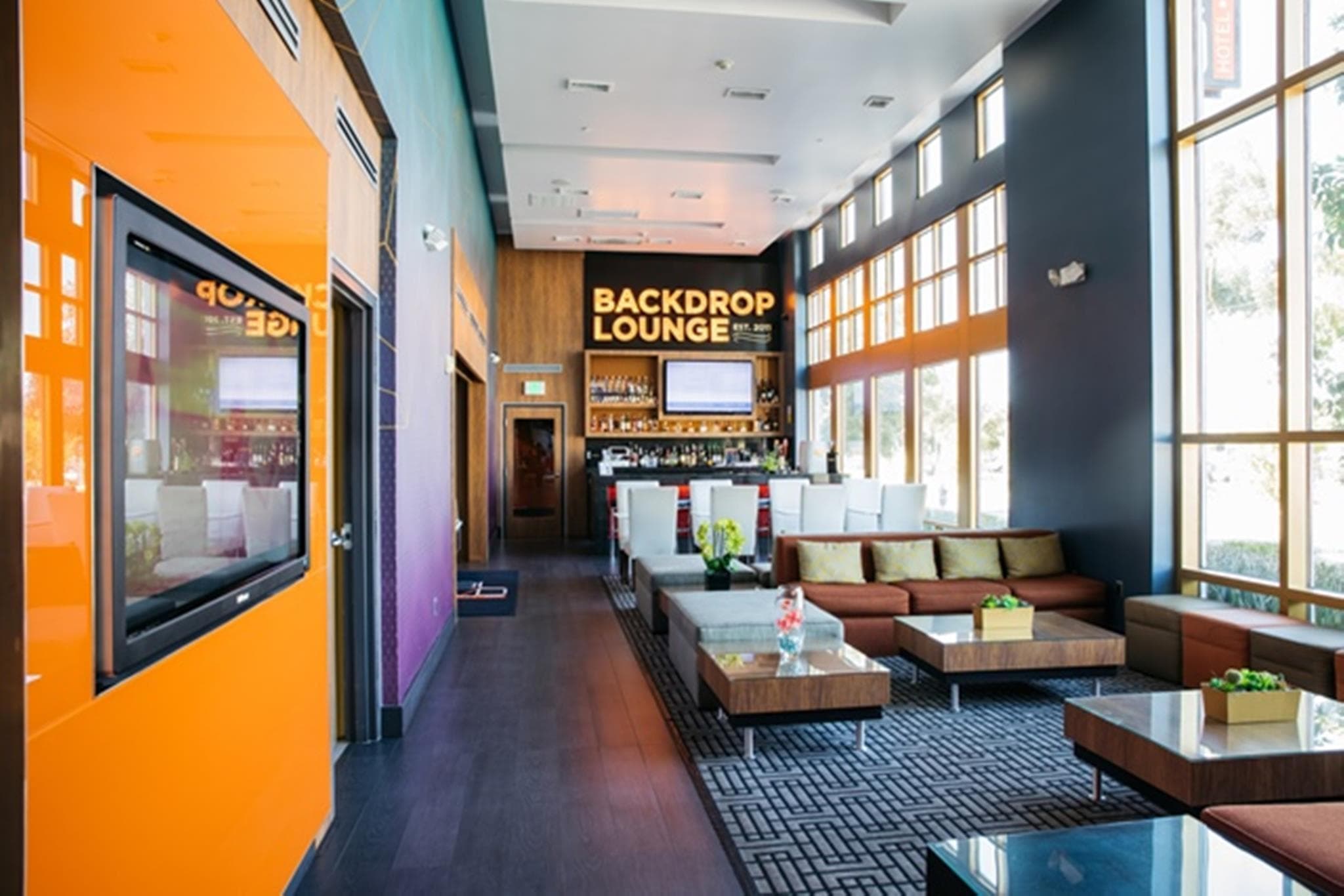 BLVD Hotel and Studios Universal-Hollywood, an Ascend Collection Hotel photo 4