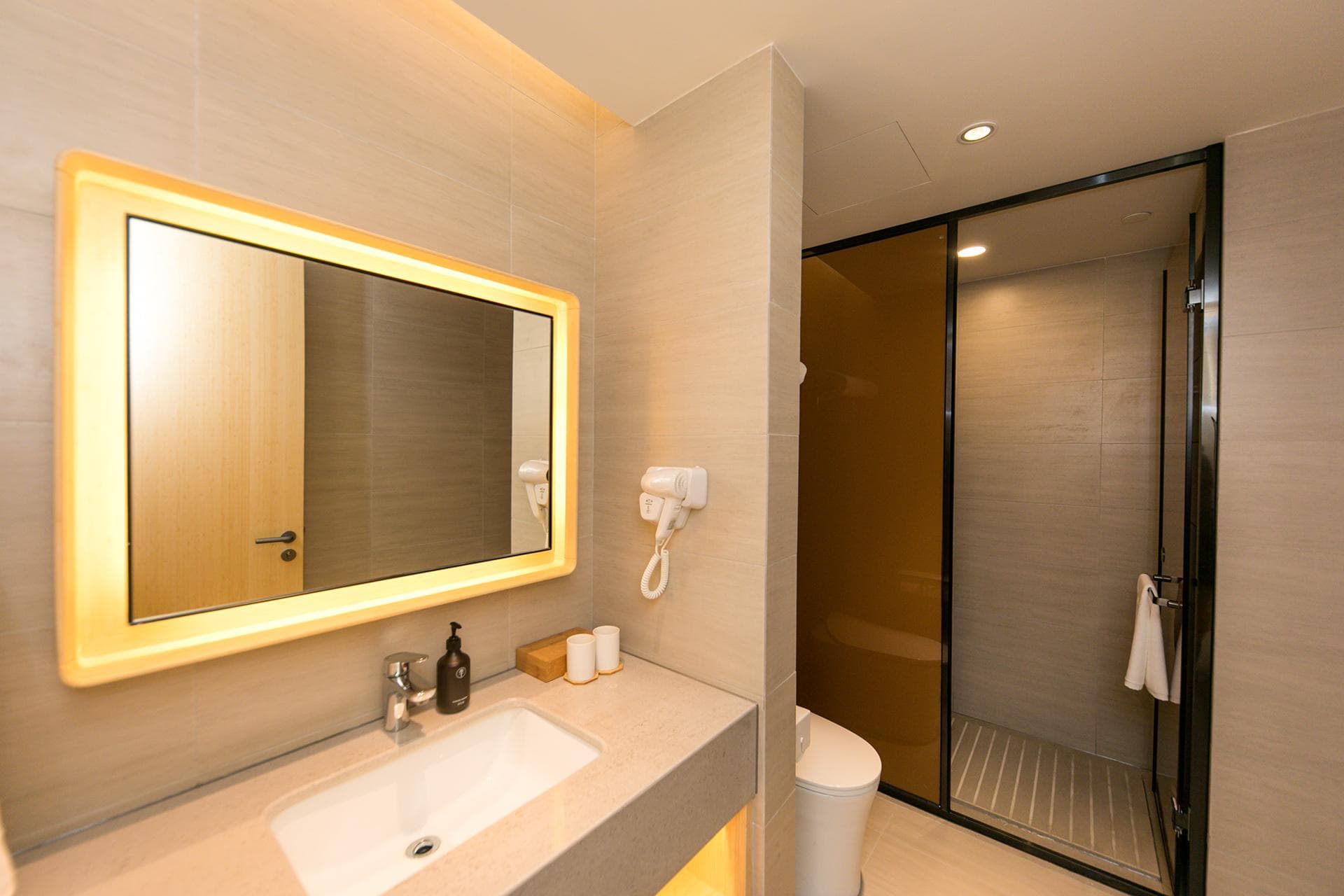 Ji Hotel Nanjing Ruanjian Avenue Metro Station photo 3